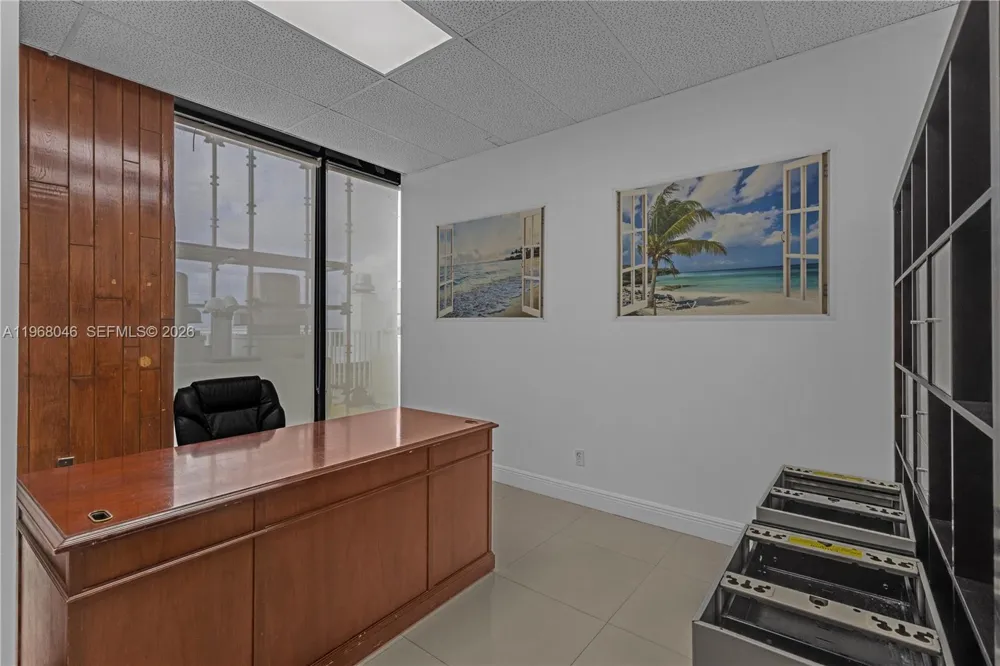 13499 Biscayne Blvd #CUT2 North Miami, FL 33181