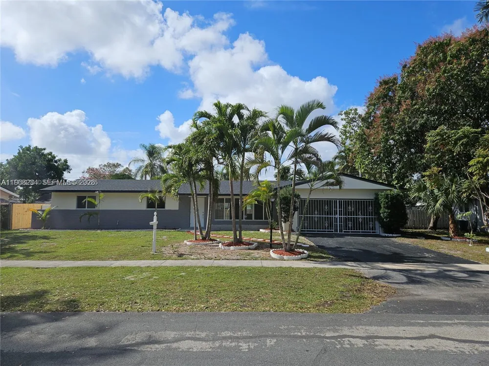 221 SW 53rd Ave Plantation, FL 33317