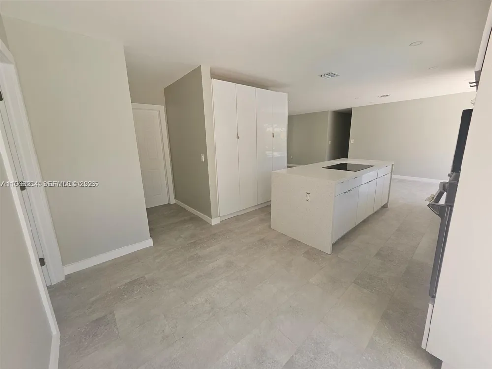 221 SW 53rd Ave Plantation, FL 33317