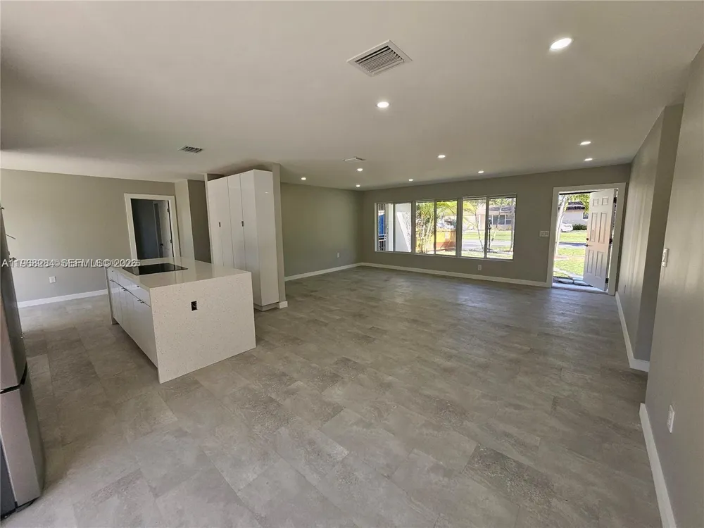 221 SW 53rd Ave Plantation, FL 33317