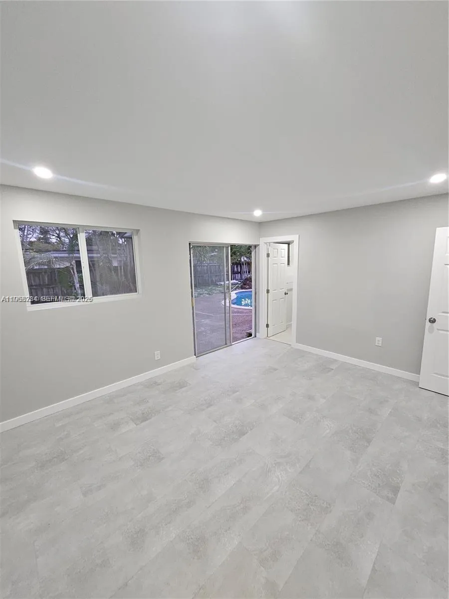 221 SW 53rd Ave Plantation, FL 33317