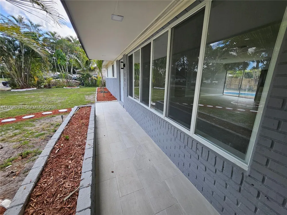 221 SW 53rd Ave Plantation, FL 33317