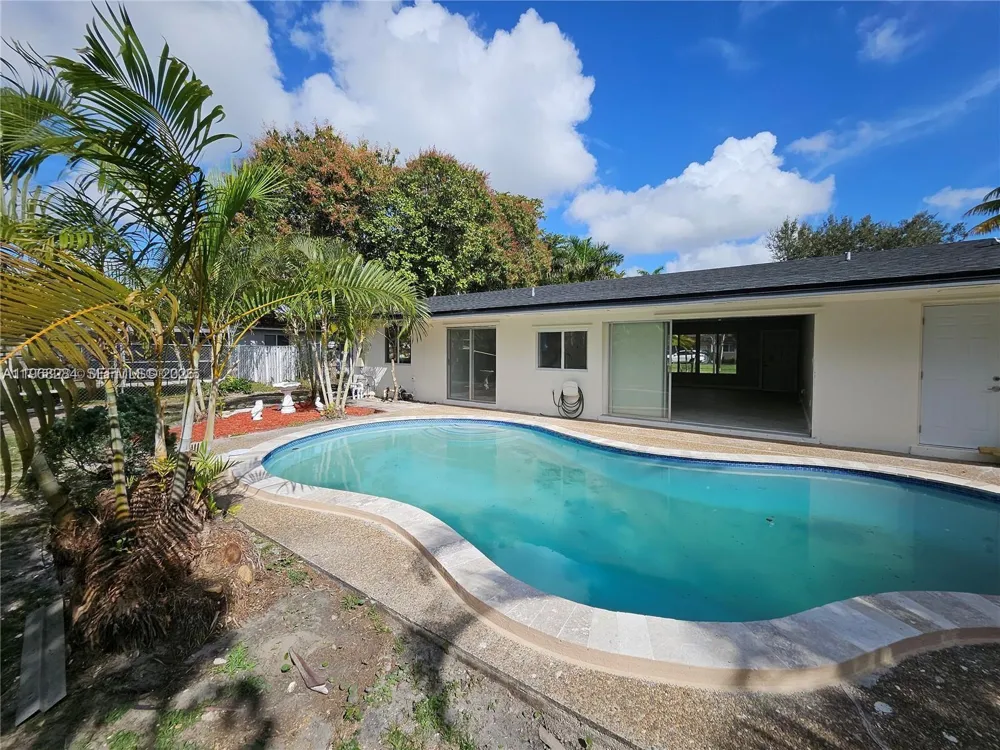 221 SW 53rd Ave Plantation, FL 33317