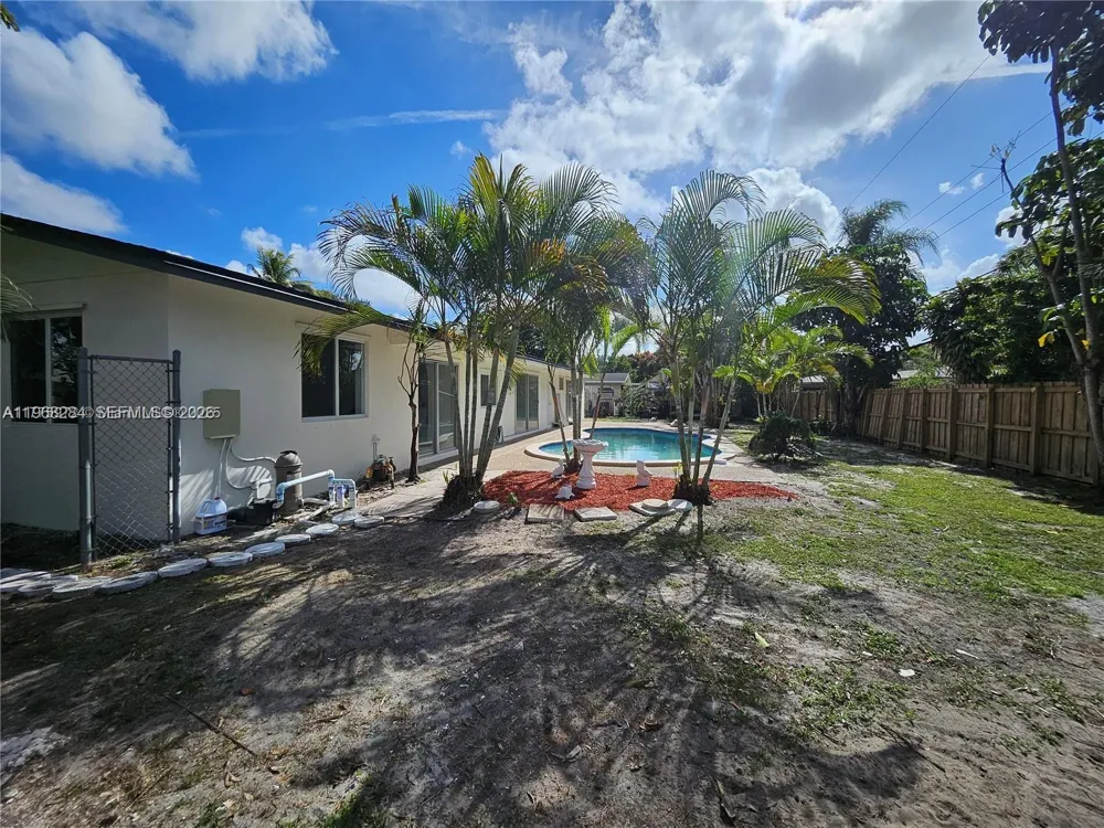 221 SW 53rd Ave Plantation, FL 33317