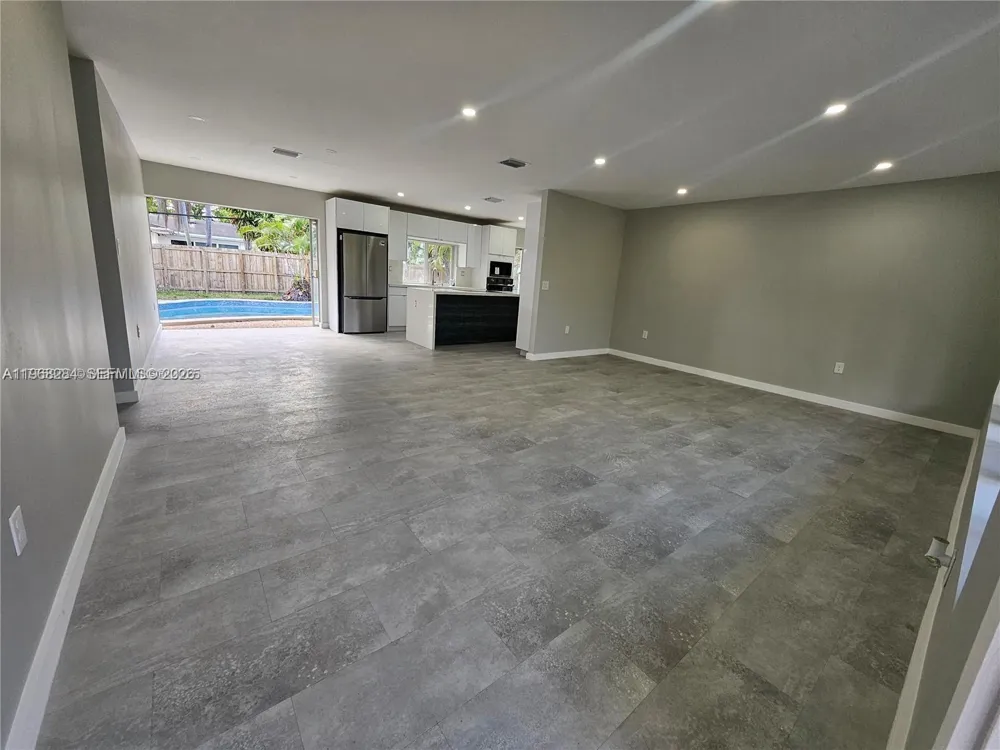 221 SW 53rd Ave Plantation, FL 33317