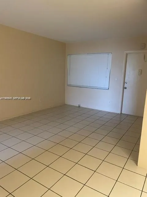 1450 Atlantic Shores Blvd #304 Hallandale Beach, FL 33009