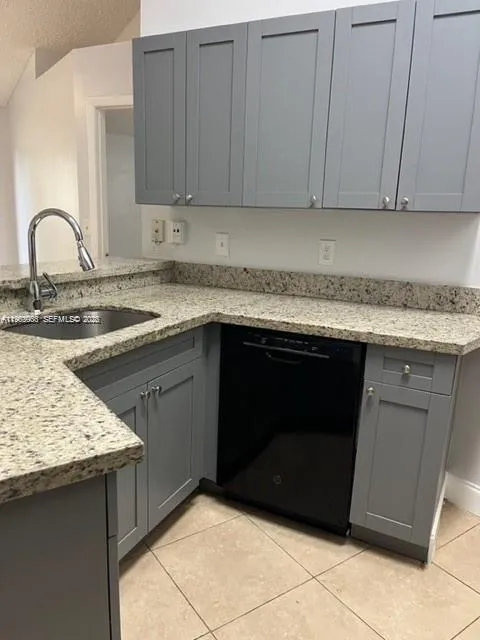 9999 Summerbreeze Dr #1009 Sunrise, FL 33322