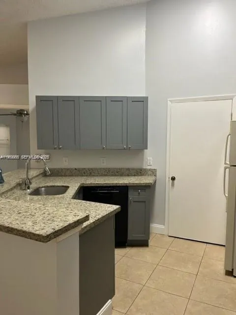 9999 Summerbreeze Dr #1009 Sunrise, FL 33322