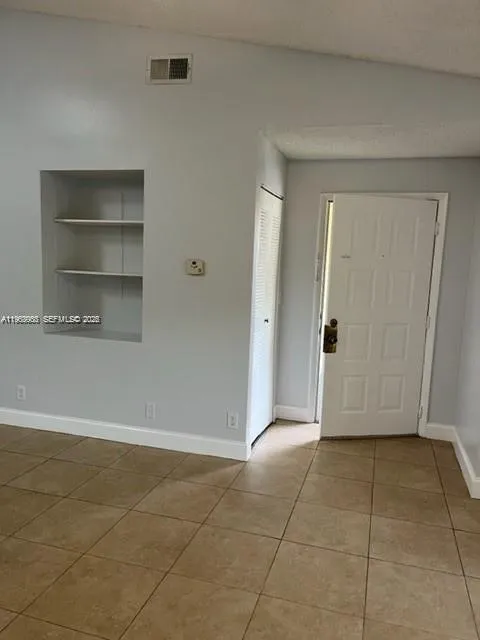9999 Summerbreeze Dr #1009 Sunrise, FL 33322