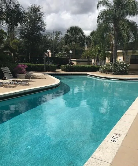 9999 Summerbreeze Dr #414 Sunrise, FL 33322