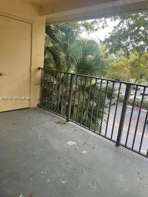 9999 Summerbreeze Dr #1105 Sunrise, FL 33322