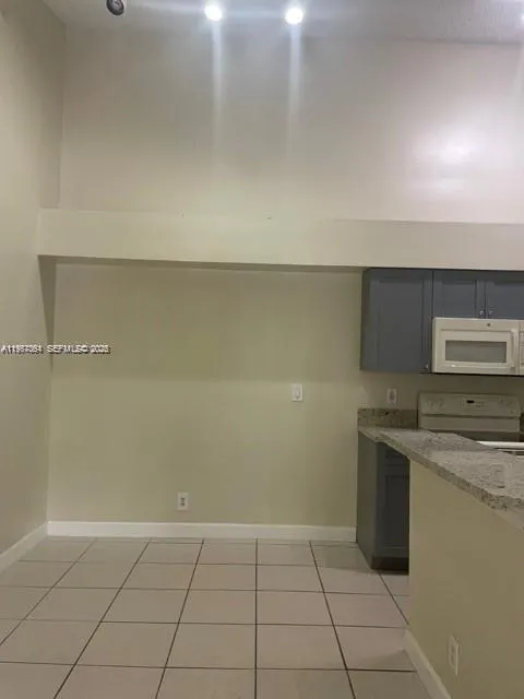 9999 Summerbreeze Dr #1105 Sunrise, FL 33322