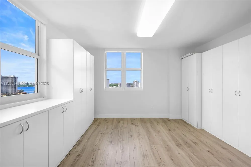 3301 NE 183 Street #2209 Aventura, FL 33160