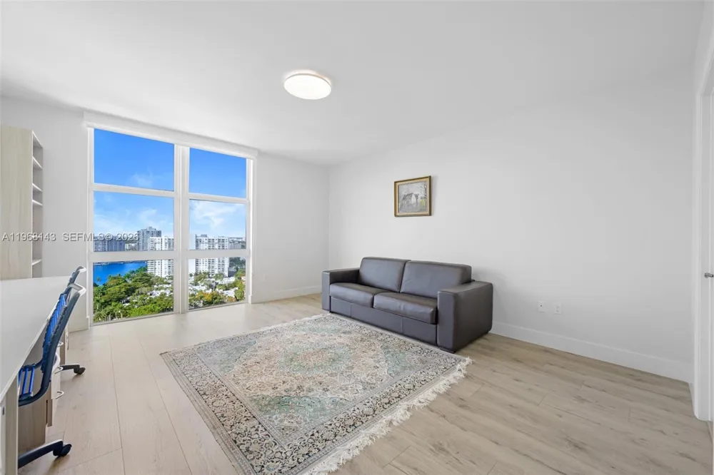 3301 NE 183 Street #2209 Aventura, FL 33160
