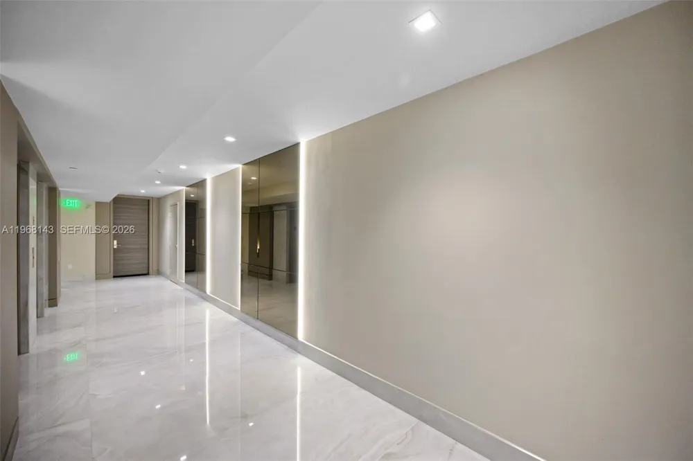 3301 NE 183 Street #2209 Aventura, FL 33160
