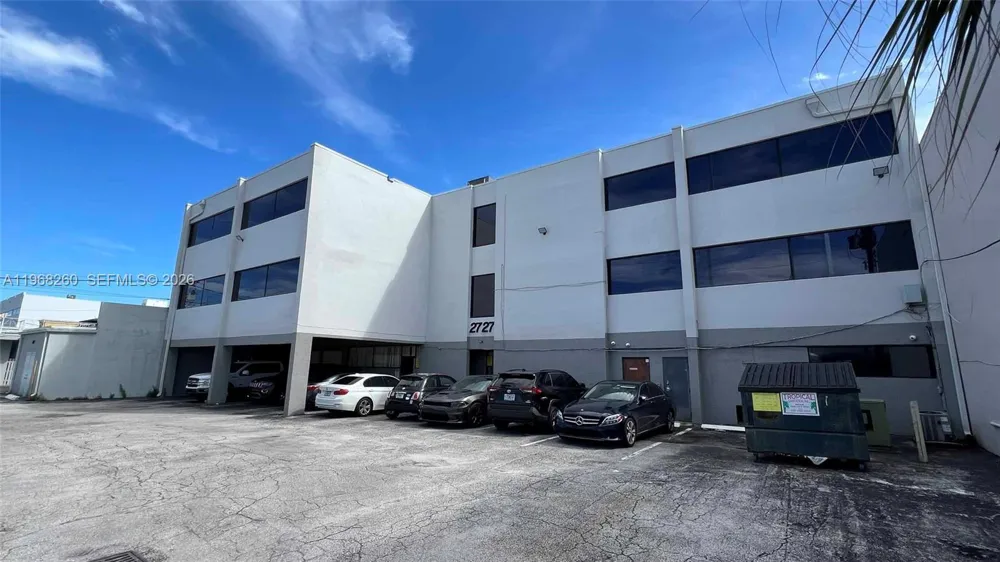 2727 E Oakland Park Blvd #200 Fort Lauderdale, FL 33306