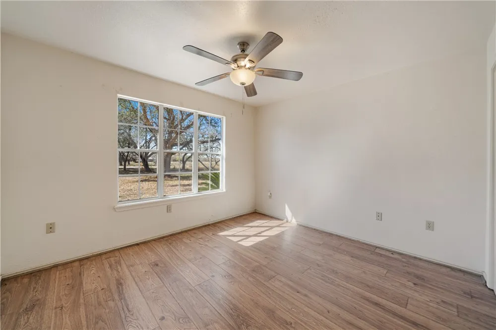 533 Carmel Drive Sandia, TX 78383