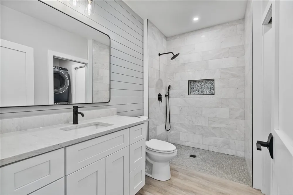 350 Shaver #106 Aransas Pass, TX 78336