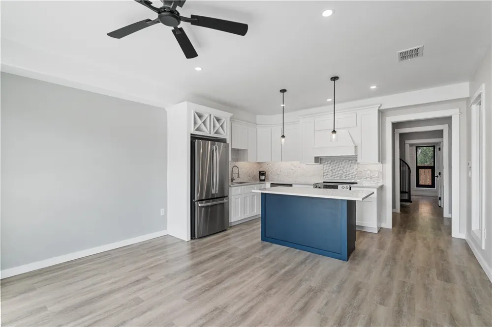 350 Shaver #103 Aransas Pass, TX 78336