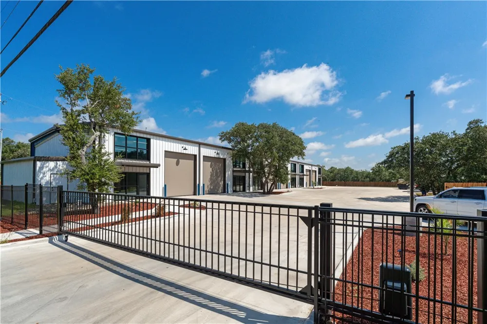 350 Shaver #104 Aransas Pass, TX 78336