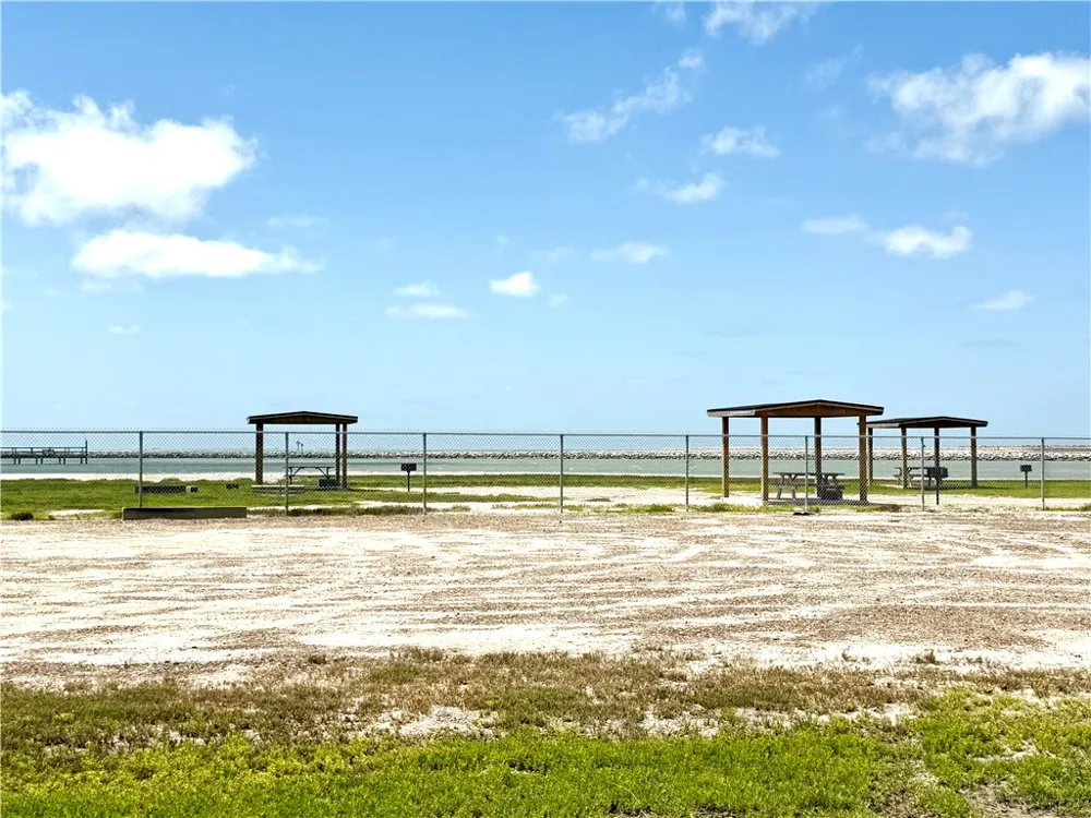 607 Huisache Lane Ingleside on the Bay, TX 78362