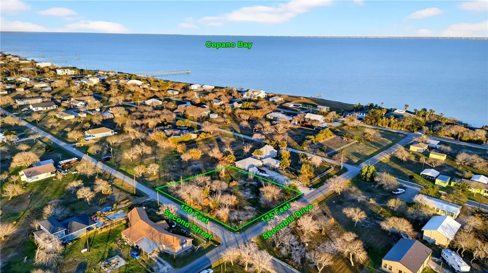 402 Second Street Bayside, TX 78340