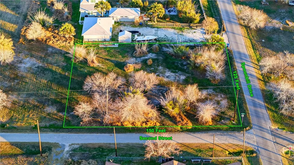 402 Second Street Bayside, TX 78340