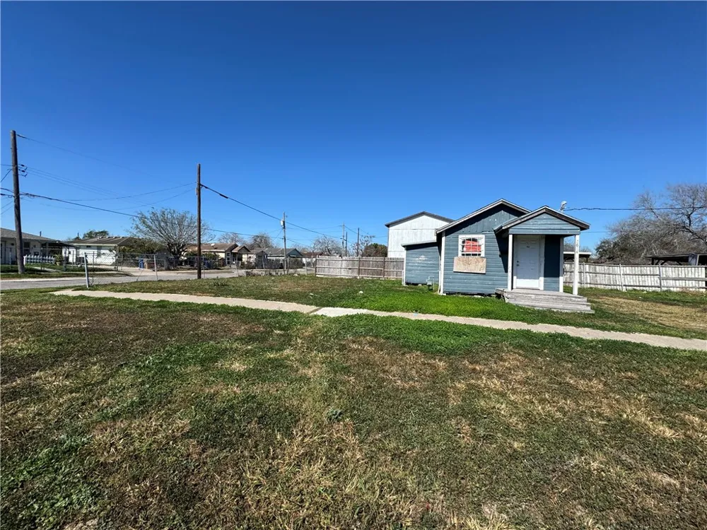 Address Not Shown Corpus Christi, TX 78405
