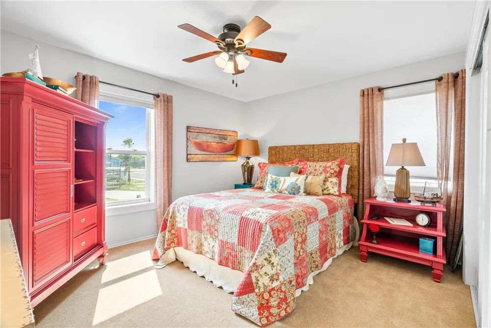 110 Bayshore Drive Ingleside on the Bay, TX 78362