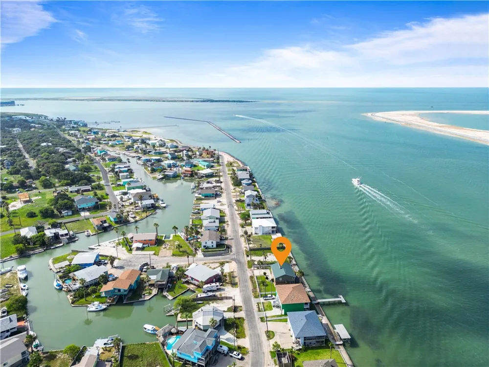 110 Bayshore Drive Ingleside on the Bay, TX 78362