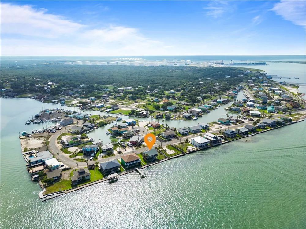 110 Bayshore Drive Ingleside on the Bay, TX 78362