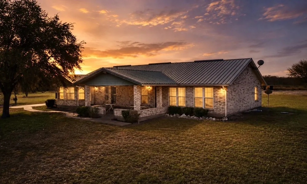 1209 County Road 3651 Sandia, TX 78383