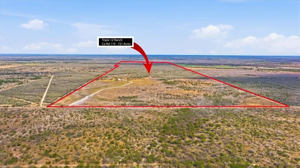 817 County Road 119 Alice, TX 78332