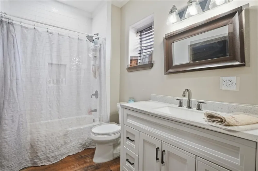 817 County Road 119 Alice, TX 78332