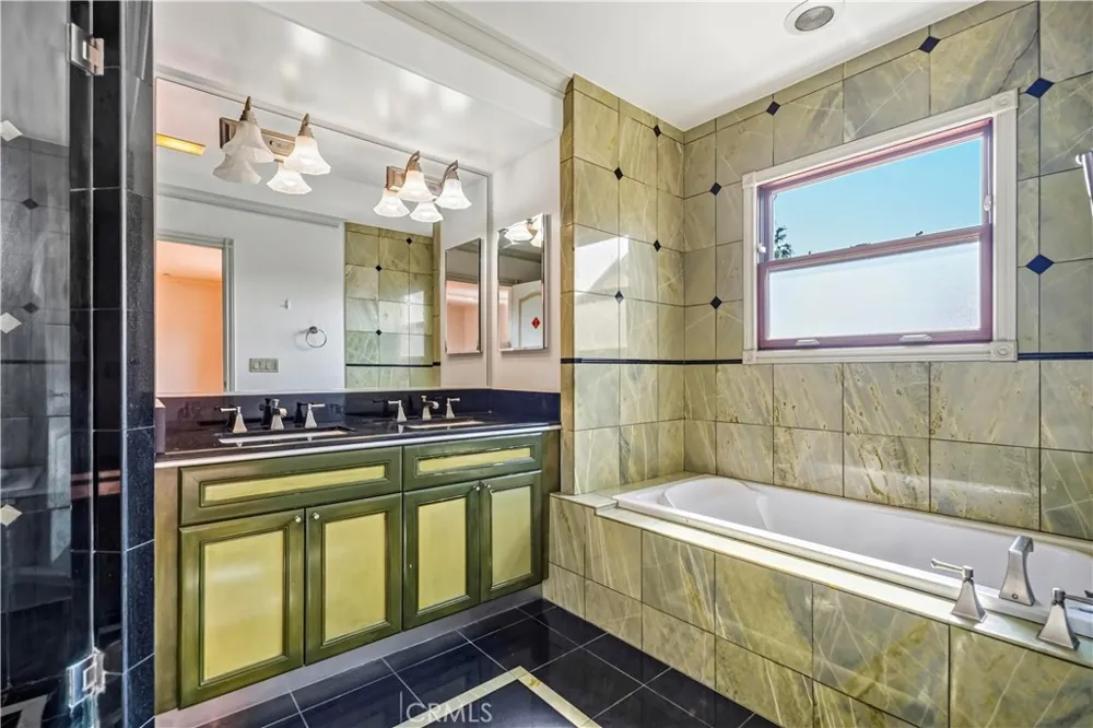 478 S oakland ave #2 Pasadena, CA 91101