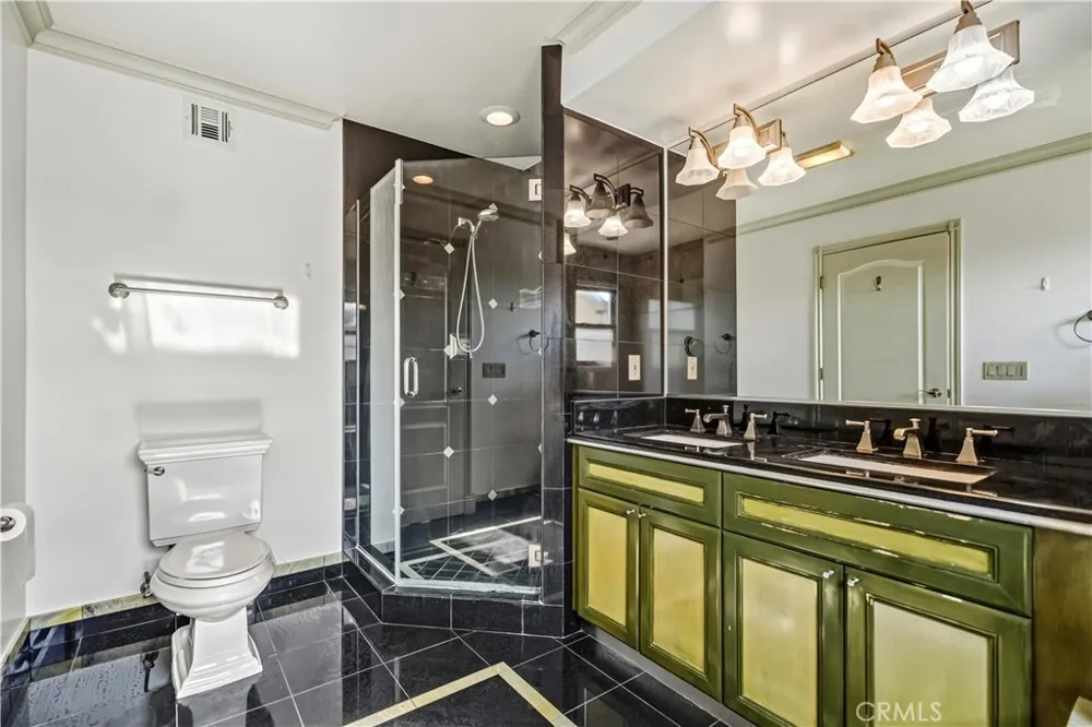 478 S oakland ave #2 Pasadena, CA 91101