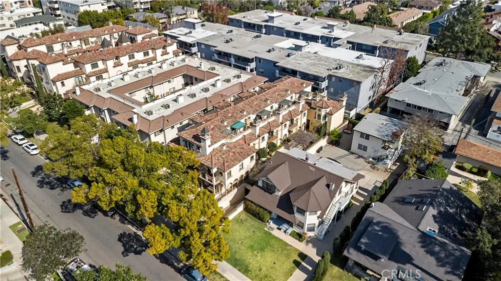 478 S oakland ave #2 Pasadena, CA 91101