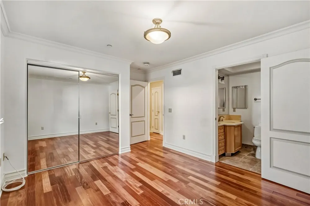 478 S oakland ave #2 Pasadena, CA 91101