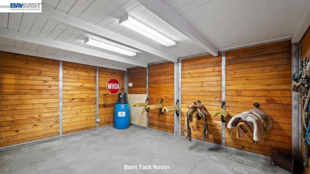 5280 Sheridan Rd Sunol, CA 94586
