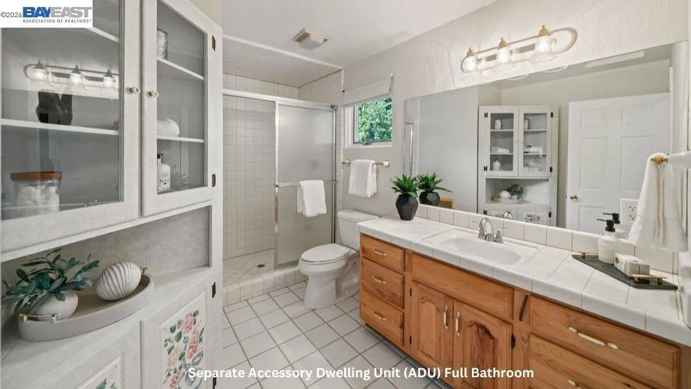 5280 Sheridan Rd Sunol, CA 94586