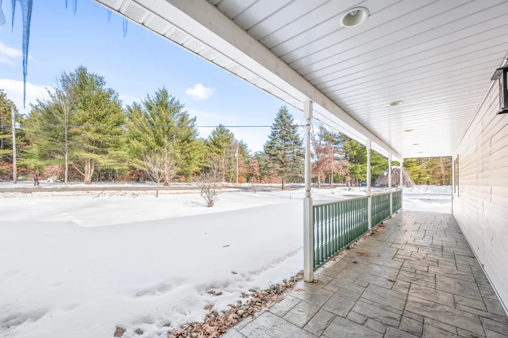 19077 12 Mile Road Mecosta Township, MI 49307