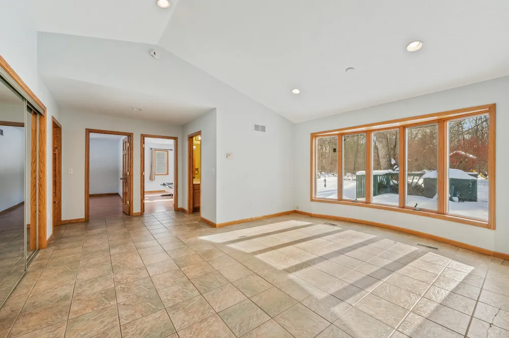 19077 12 Mile Road Mecosta Township, MI 49307