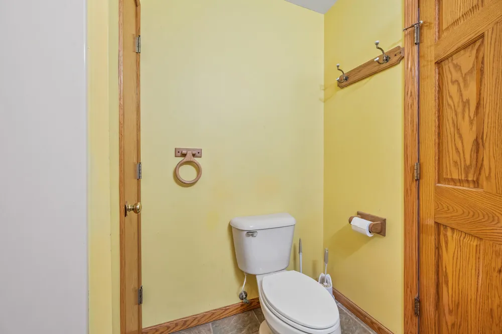19077 12 Mile Road Mecosta Township, MI 49307