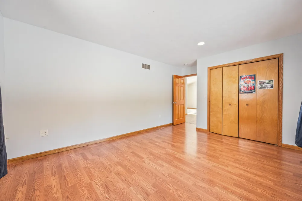19077 12 Mile Road Mecosta Township, MI 49307