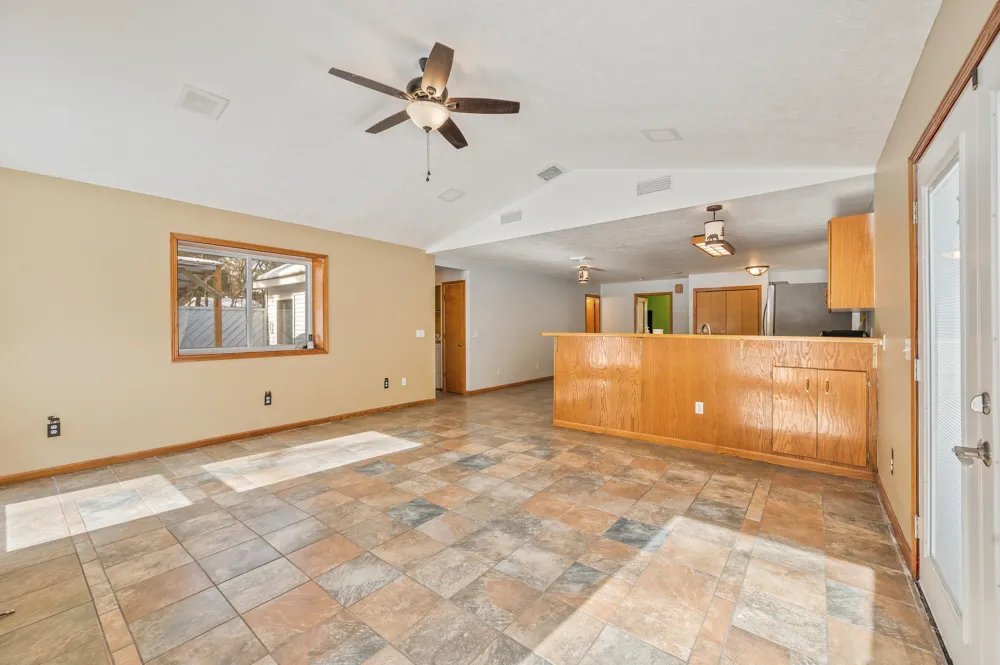 19077 12 Mile Road Mecosta Township, MI 49307