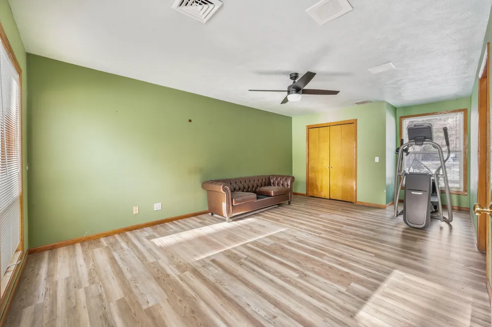 19077 12 Mile Road Mecosta Township, MI 49307