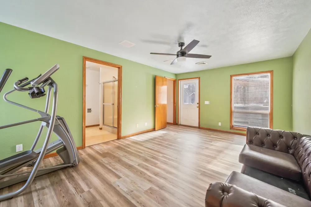 19077 12 Mile Road Mecosta Township, MI 49307