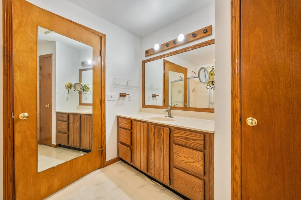 19077 12 Mile Road Mecosta Township, MI 49307