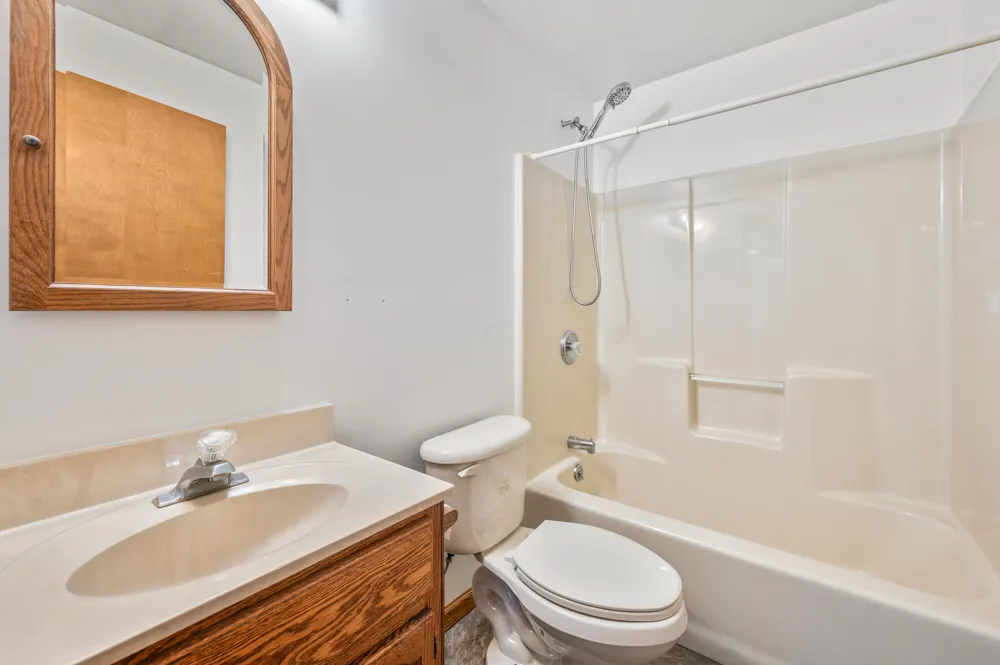 19077 12 Mile Road Mecosta Township, MI 49307