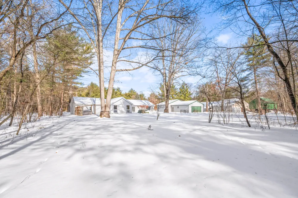 19077 12 Mile Road Mecosta Township, MI 49307